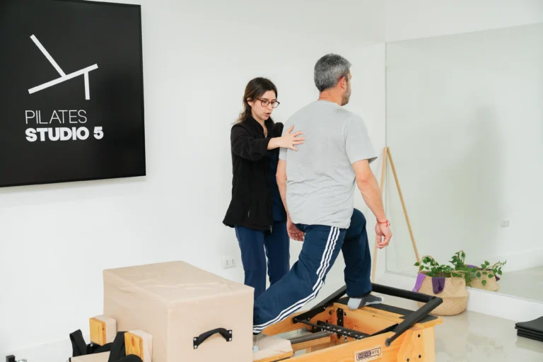 terapia-de-pilates-en-clinica-tamaya